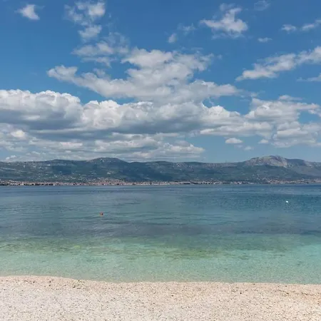Daire In Arbanija With Sea View, Terrace, Air Conditioning, Wifi 5139-2 Trogir