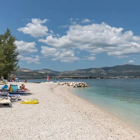 Daire In Arbanija With Sea View, Terrace, Air Conditioning, Wifi 5139-2 *