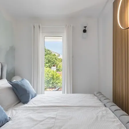 Daire In Arbanija With Sea View, Terrace, Air Conditioning, Wifi 5139-2