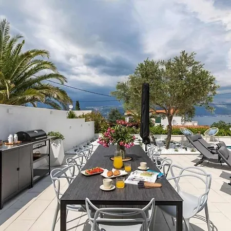 Daire In Arbanija With Sea View, Terrace, Air Conditioning, Wifi 5139-2